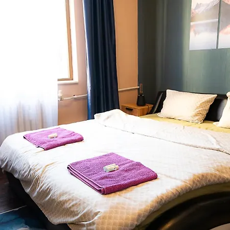Center Relax, Vitoshka Str & Ndк, Free Parking شقة صوفيا